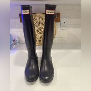 Women’s hunter rain boots